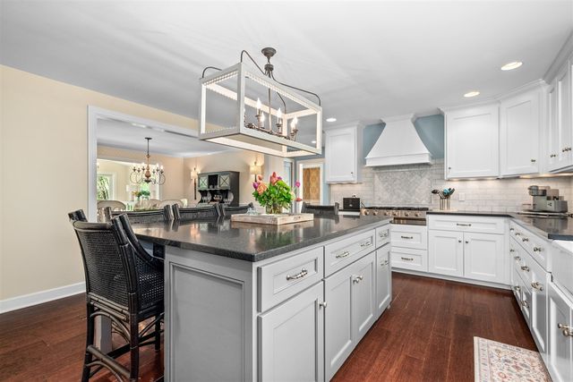 266 Pettis Avenue, Ada, MI 49301