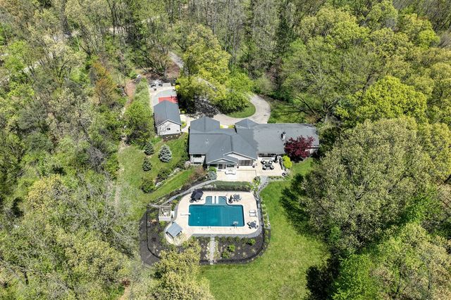 266 Pettis Avenue, Ada, MI 49301