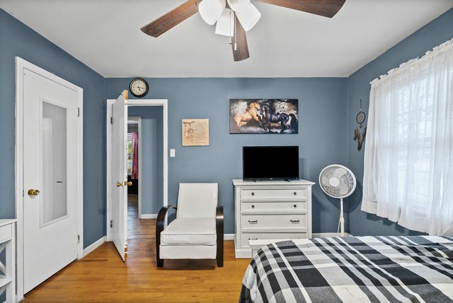 900 Pyle Ln, Hopkinsville, KY 42240