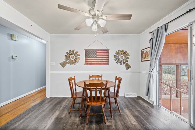 900 Pyle Ln, Hopkinsville, KY 42240