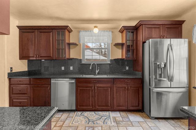 900 Meridan Street, Dearborn, MI 48124