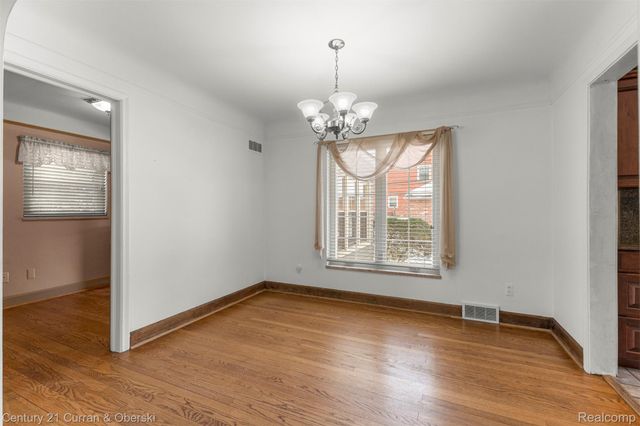 900 Meridan Street, Dearborn, MI 48124