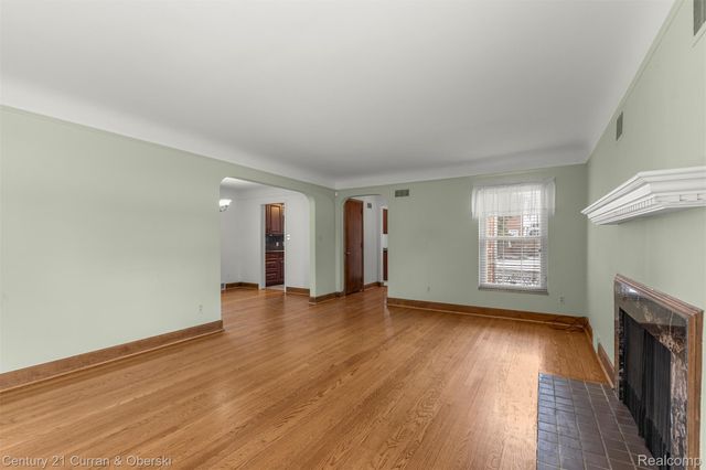 900 Meridan Street, Dearborn, MI 48124