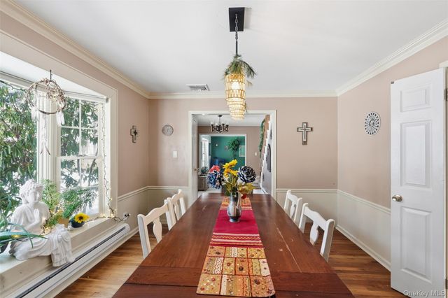 17 Birch Hill Road, Putnam Valley, NY 10579