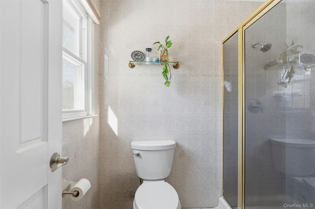 17 Birch Hill Road, Putnam Valley, NY 10579