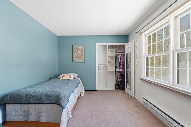 17 Birch Hill Road, Putnam Valley, NY 10579