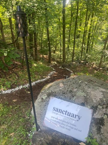 17 Birch Hill Road, Putnam Valley, NY 10579