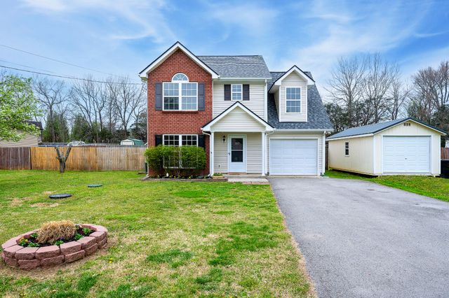 1209 Fall Pkwy, Murfreesboro, TN 37129