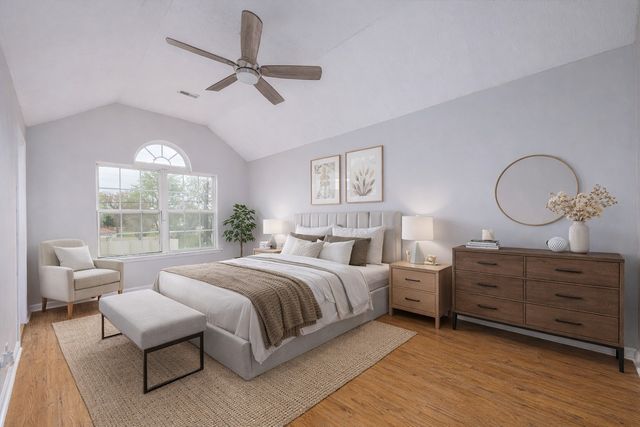 1209 Fall Pkwy, Murfreesboro, TN 37129