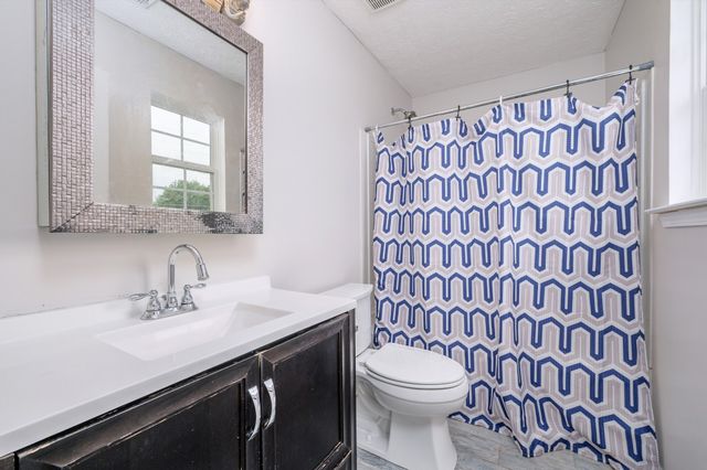 1209 Fall Pkwy, Murfreesboro, TN 37129