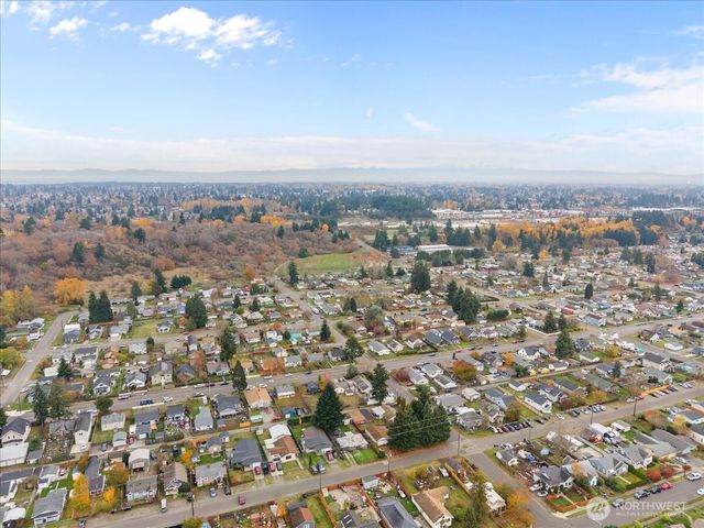 6031 S Oakes Street, Tacoma, WA 98409