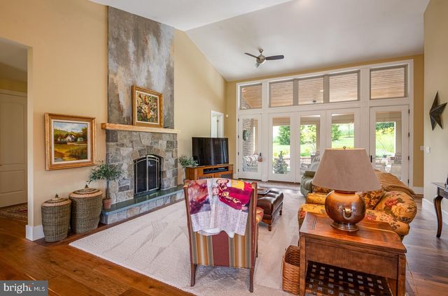 30 ANDES LN, Reading, PA 19608
