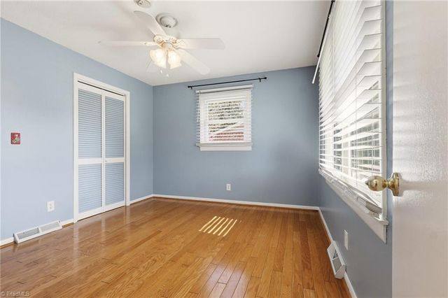 1024 Country Lane, Winston-salem, NC 27107