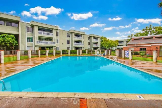 1010 E Washington Ave. 72, Escondido, CA 92025