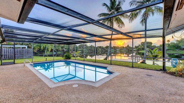 5152 SW 104th Avenue, Cooper City, FL 33328