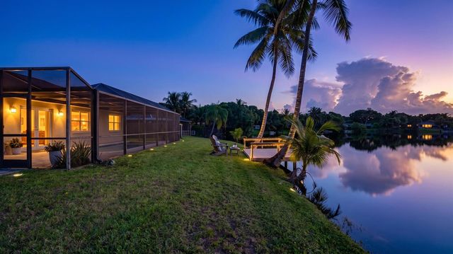5152 SW 104th Avenue, Cooper City, FL 33328