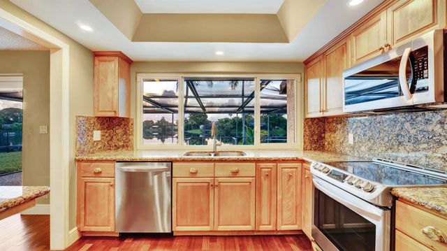 5152 SW 104th Avenue, Cooper City, FL 33328