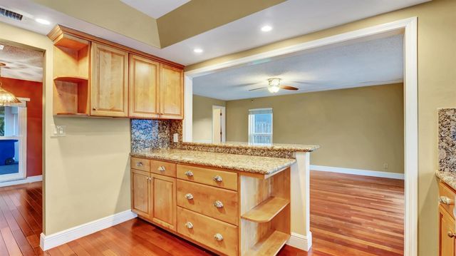 5152 SW 104th Avenue, Cooper City, FL 33328