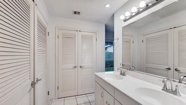 5152 SW 104th Avenue, Cooper City, FL 33328