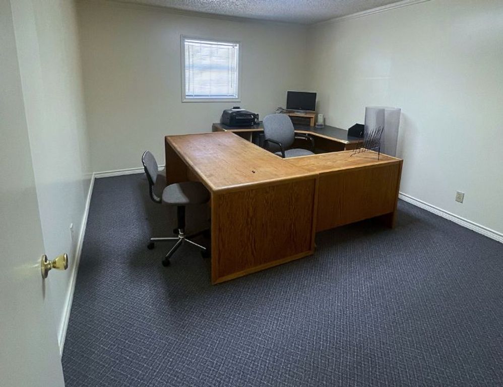 11405 North Dowling Road 2, College Station, TX 77845 — photo 4