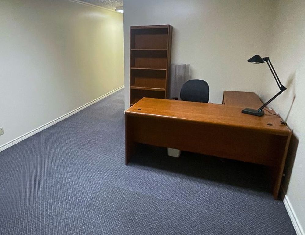 11405 North Dowling Road 2, College Station, TX 77845 — photo 5