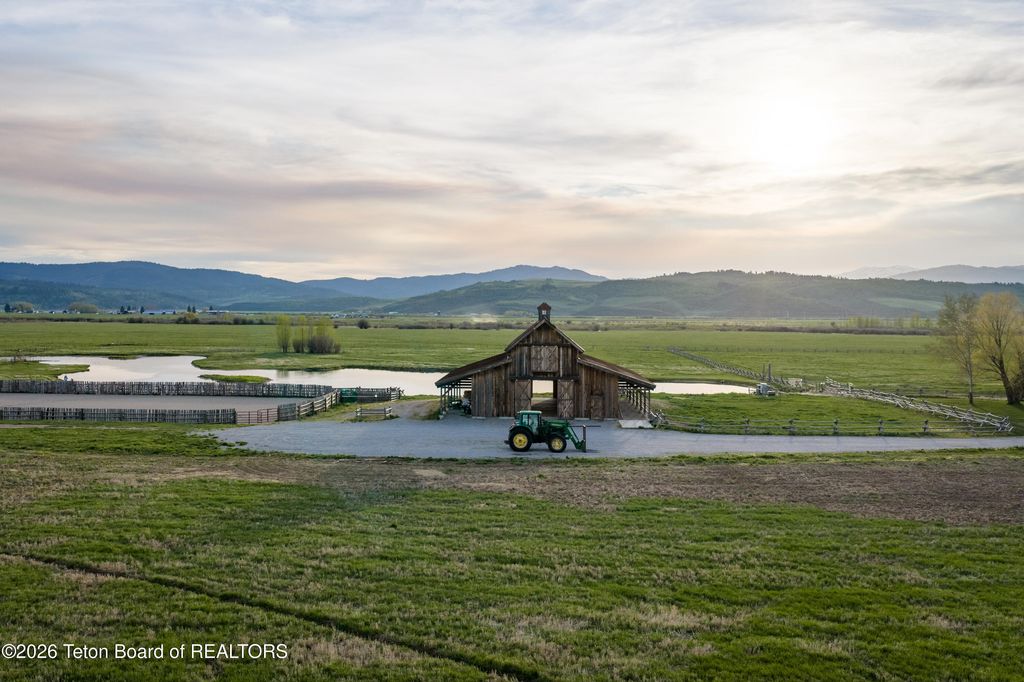 106723 U.S. 89, Etna, WY 83118 photo 18