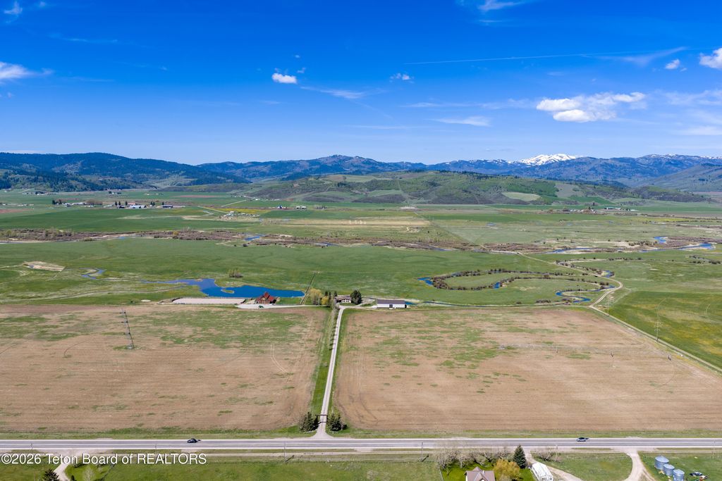 106723 U.S. 89, Etna, WY 83118 photo 3
