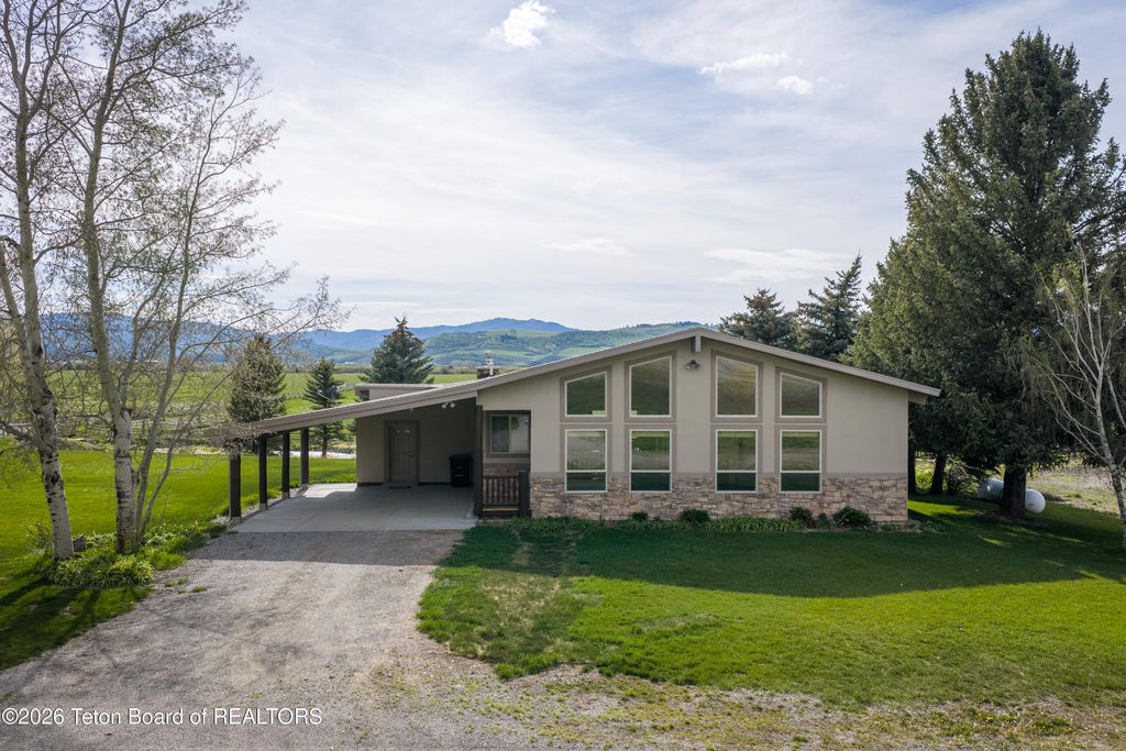 106723 U.S. 89, Etna, WY 83118 photo 4