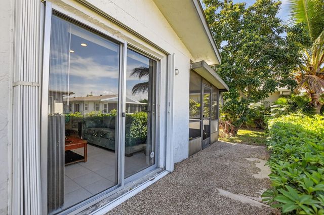 6277 Overland Place, Delray Beach, FL 33484