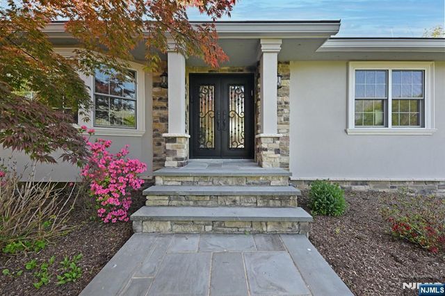 40 Plymouth Road, Hillsdale, NJ 07642