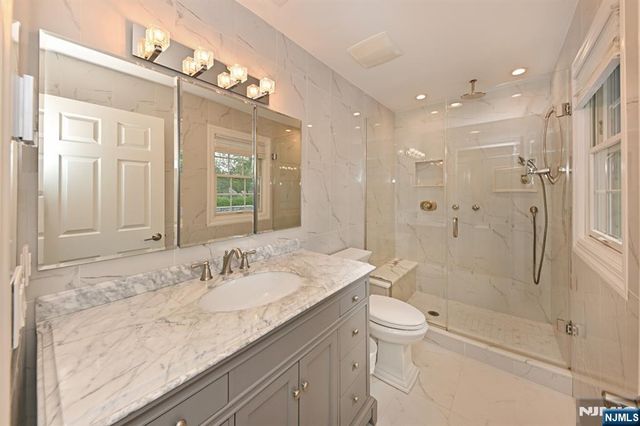 40 Plymouth Road, Hillsdale, NJ 07642