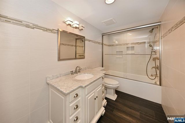 40 Plymouth Road, Hillsdale, NJ 07642