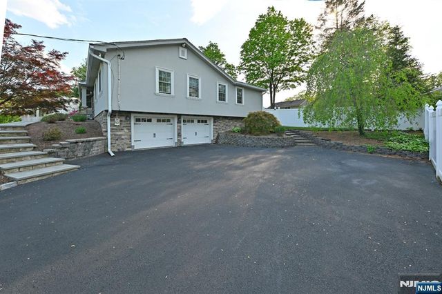 40 Plymouth Road, Hillsdale, NJ 07642