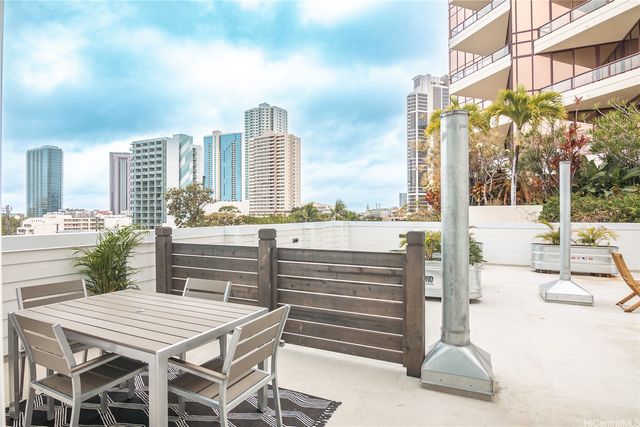 803 Waimanu Street 512, Honolulu, HI 96813