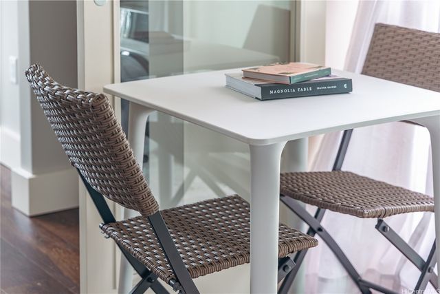 803 Waimanu Street 512, Honolulu, HI 96813