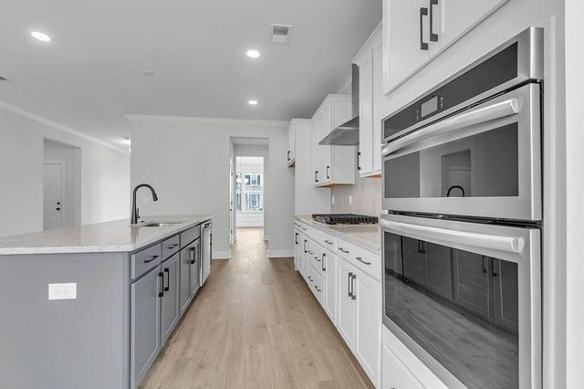 1005 Tributary Boulevard, Hollywood, SC 29449