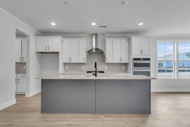 1005 Tributary Boulevard, Hollywood, SC 29449