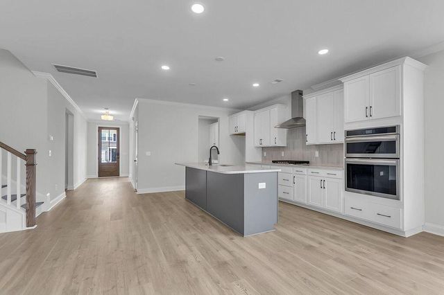 1005 Tributary Boulevard, Hollywood, SC 29449