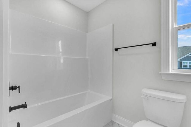 1005 Tributary Boulevard, Hollywood, SC 29449