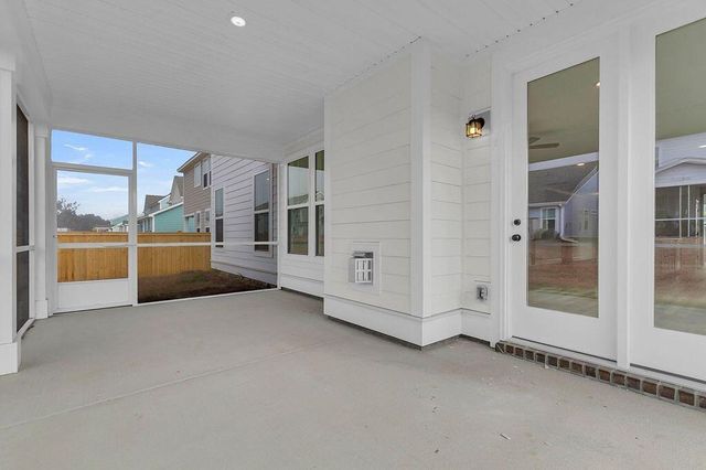 1005 Tributary Boulevard, Hollywood, SC 29449