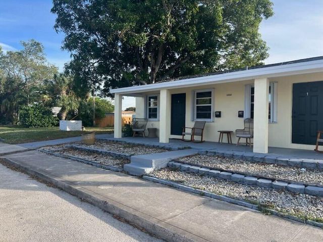 1202 S M Street, Lake Worth Beach, FL 33460