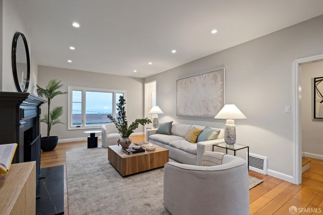 130 Maywood Drive, San Francisco, CA 94127