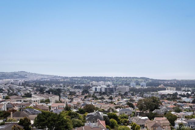 130 Maywood Drive, San Francisco, CA 94127