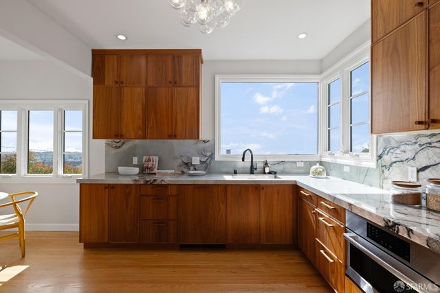130 Maywood Drive, San Francisco, CA 94127