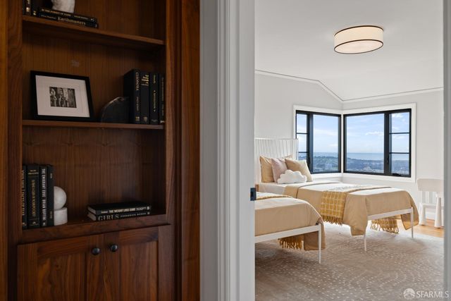 130 Maywood Drive, San Francisco, CA 94127