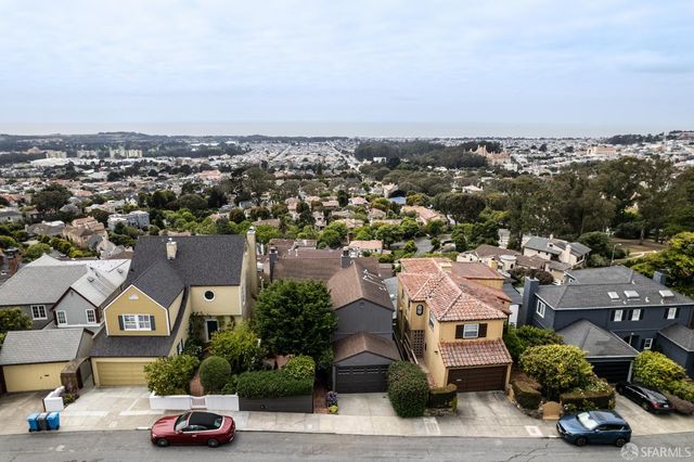 130 Maywood Drive, San Francisco, CA 94127