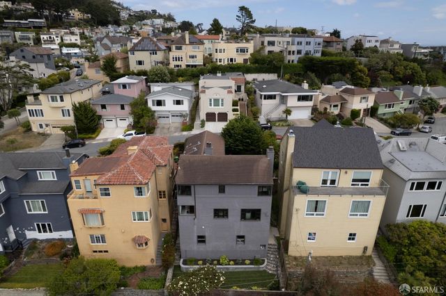 130 Maywood Drive, San Francisco, CA 94127