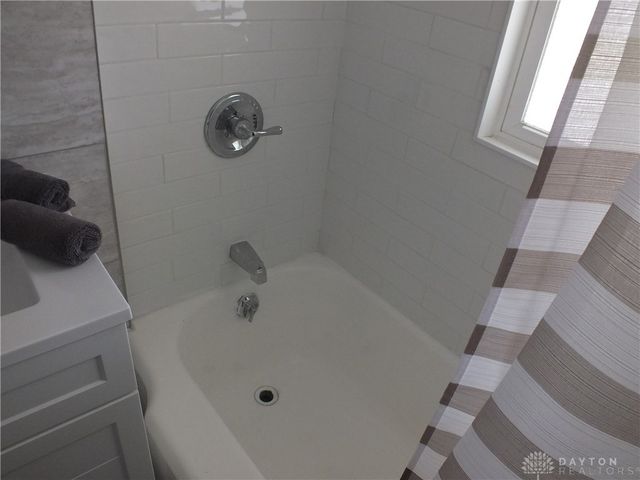 324 E Maplewood Avenue, Dayton, OH 45405