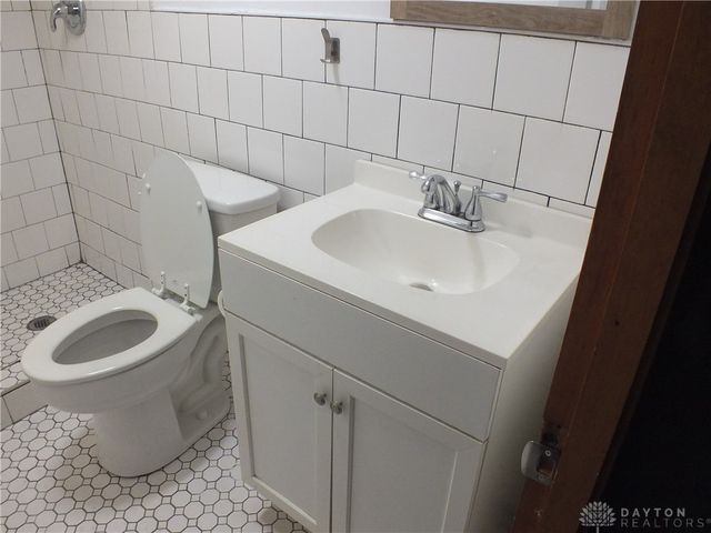 324 E Maplewood Avenue, Dayton, OH 45405