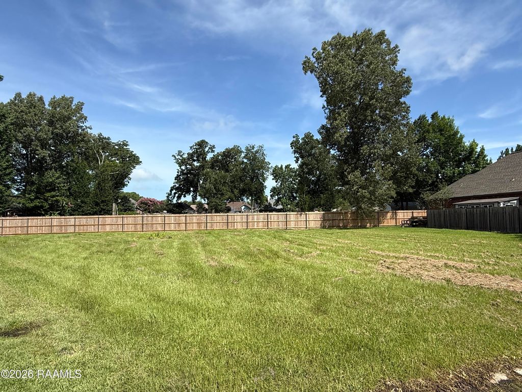 102 Claret Place, Lafayette, LA 70503